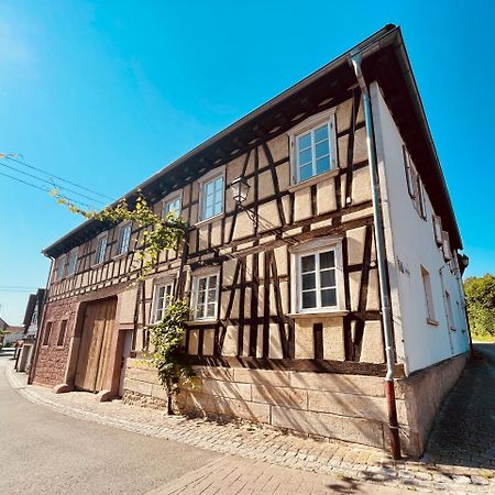 Auszeit - Historisches Ferienhaus In Der Suedpfalz Dierbach Exterior foto